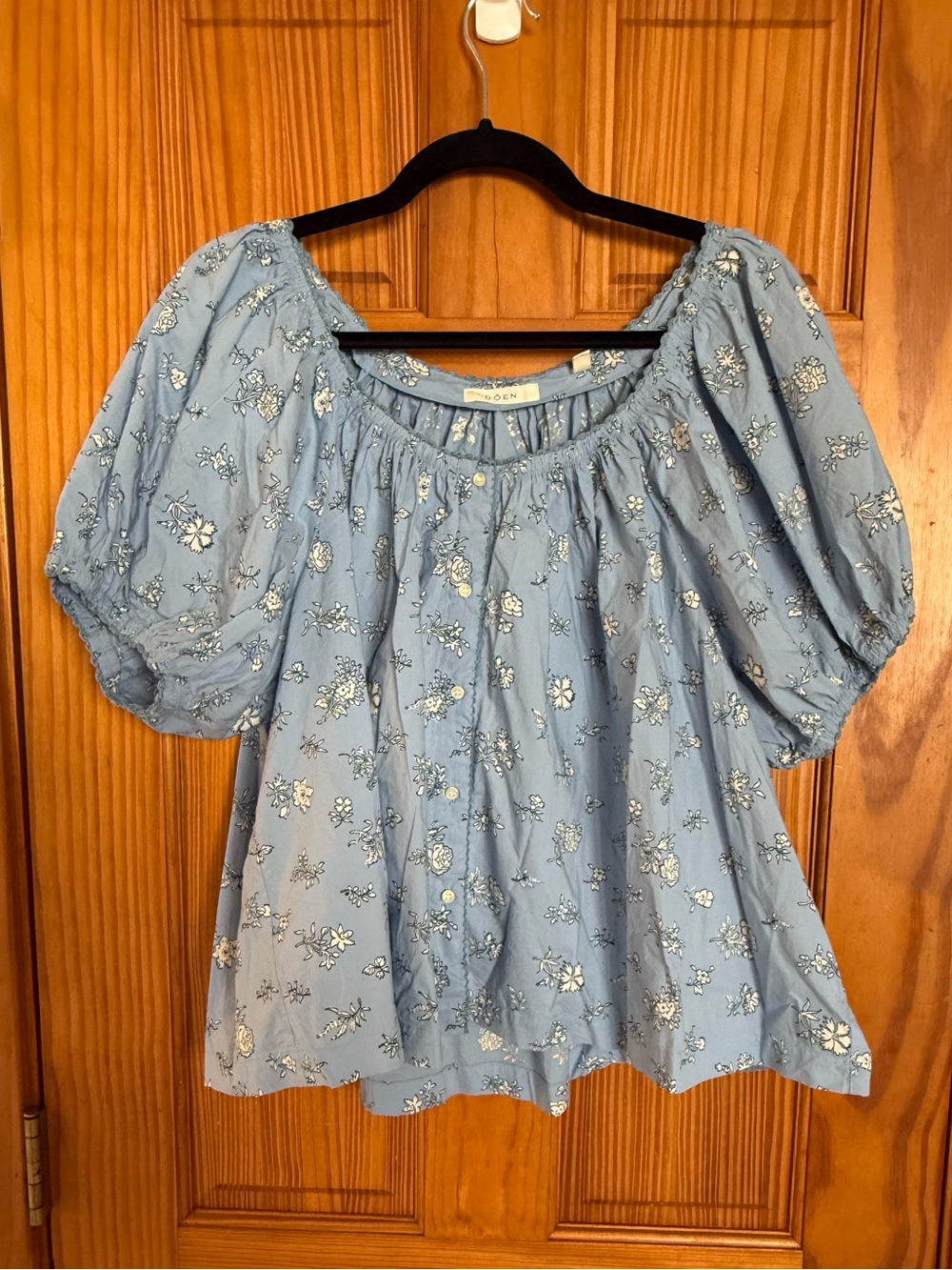 NWOT Doen Tennessee Top, Light Blue Floral Puff-Sleeve, Size Large